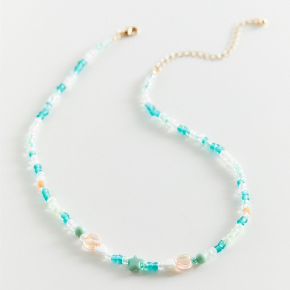 NWT Urban Outfitters Mac Beaded Heart and Star Blue/Green Short Choker Necklace